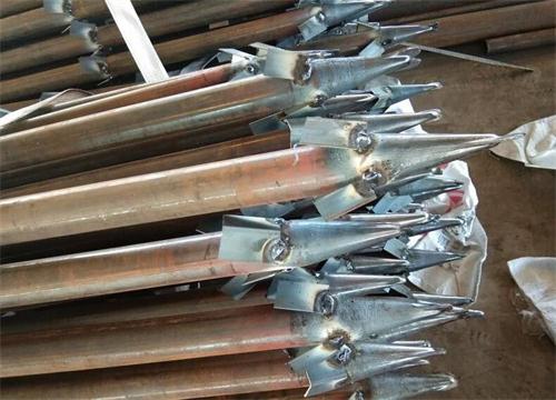 那坡管棚钢花管